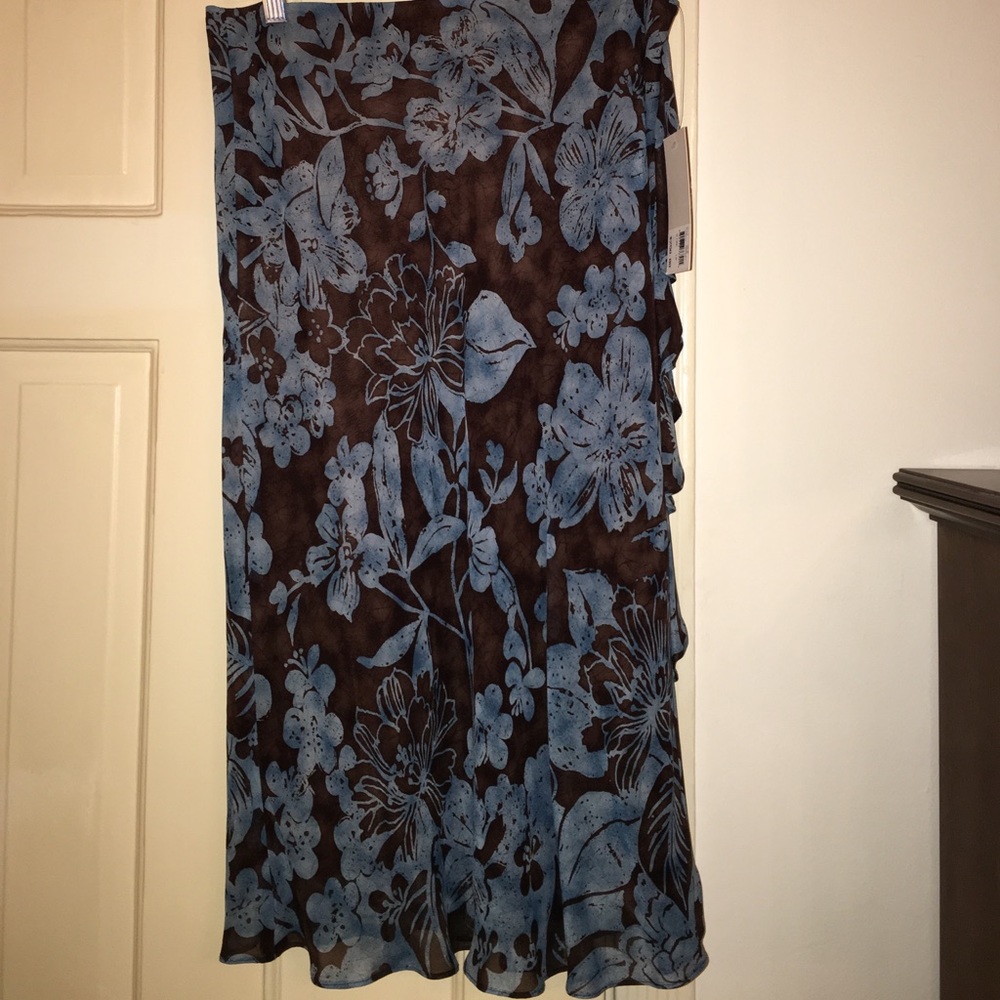 Blue/brown batik floral skirt with side ruffle