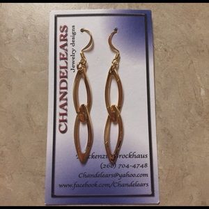 GOLD DANGLE EARRINGS