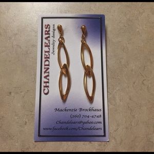GOLD DANGLE EARRINGS