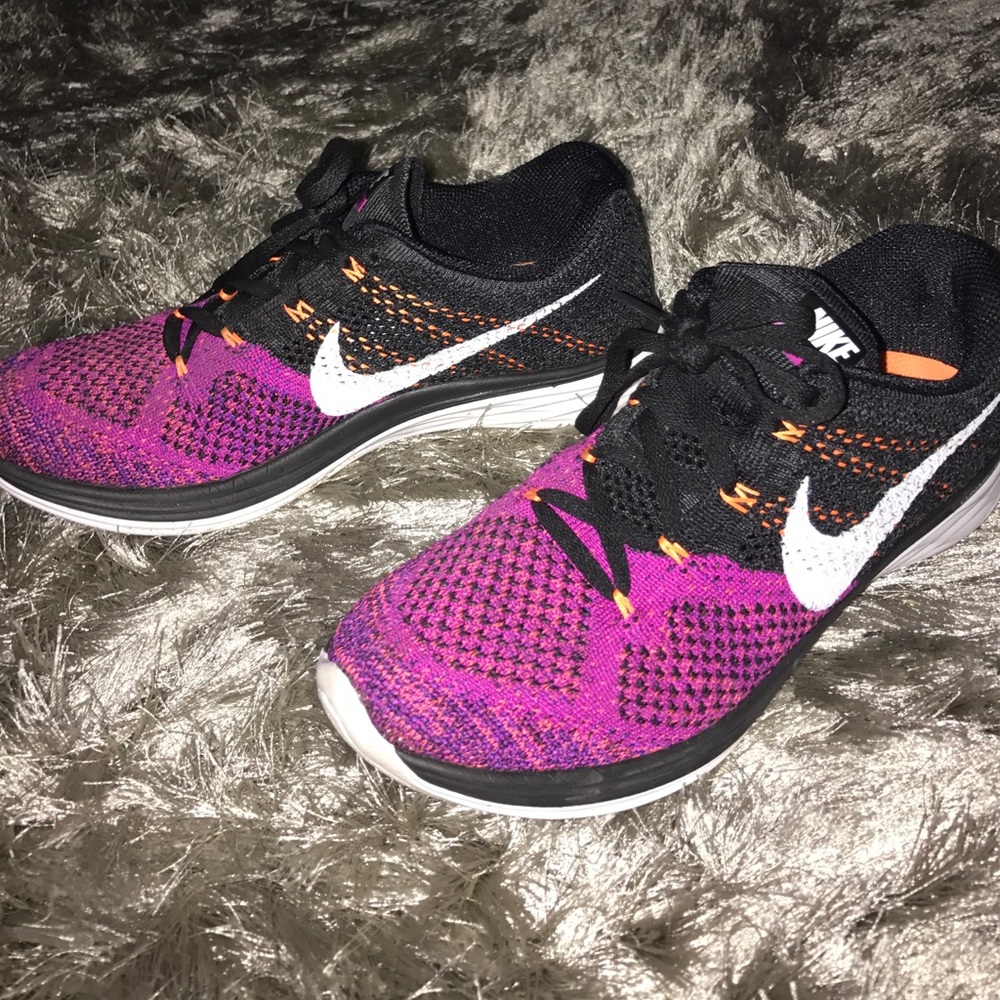 Nike shoes