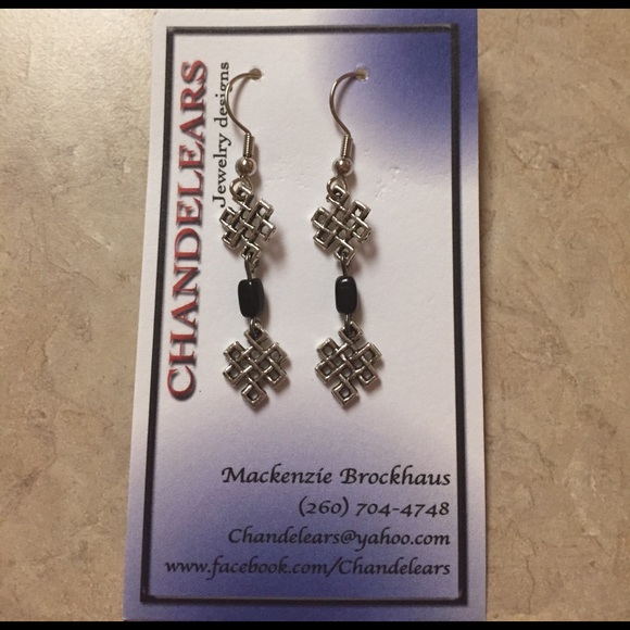 WAFFLE PATTERN DANGLE EARRINGS - Picture 1 of 1