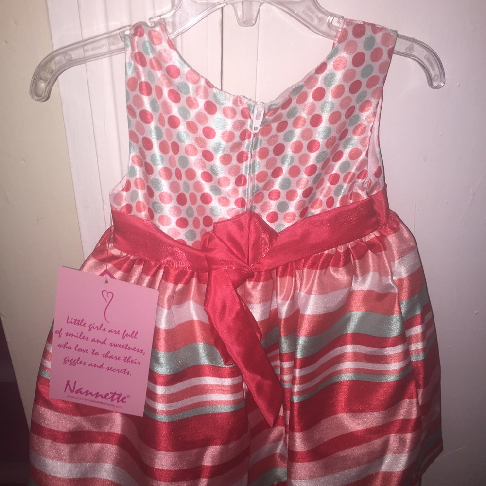 NWT Spring is quickly never and so is Easter