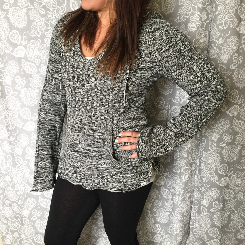 Roxy sweater