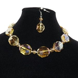 Pretty Girl Necklace Set