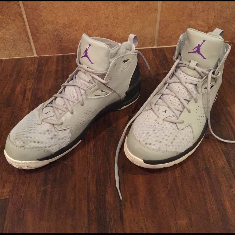 Men's size 12 Gray Jordan's