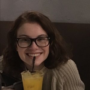 Meet your Posher, Nina