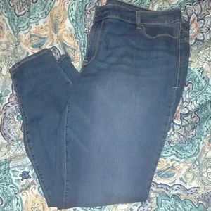 *BRAND NEW* Super Skinny Jeans Old Navy