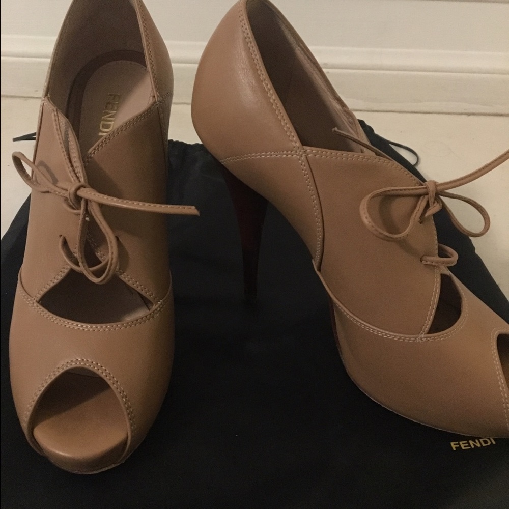 Fendi heels