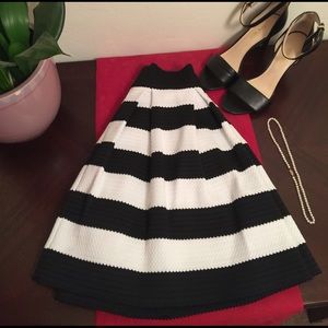 Express Black and White Striped Elastic Skirt