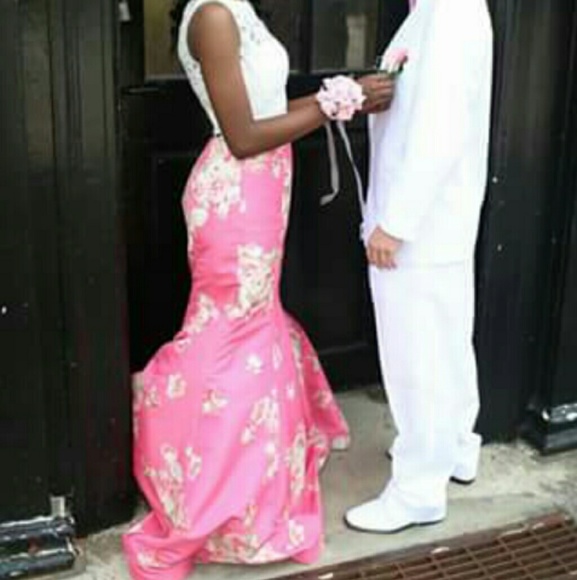 Sherri Hill Dresses & Skirts - Prom Dress