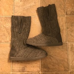 Grey sweater boots. Size 10.