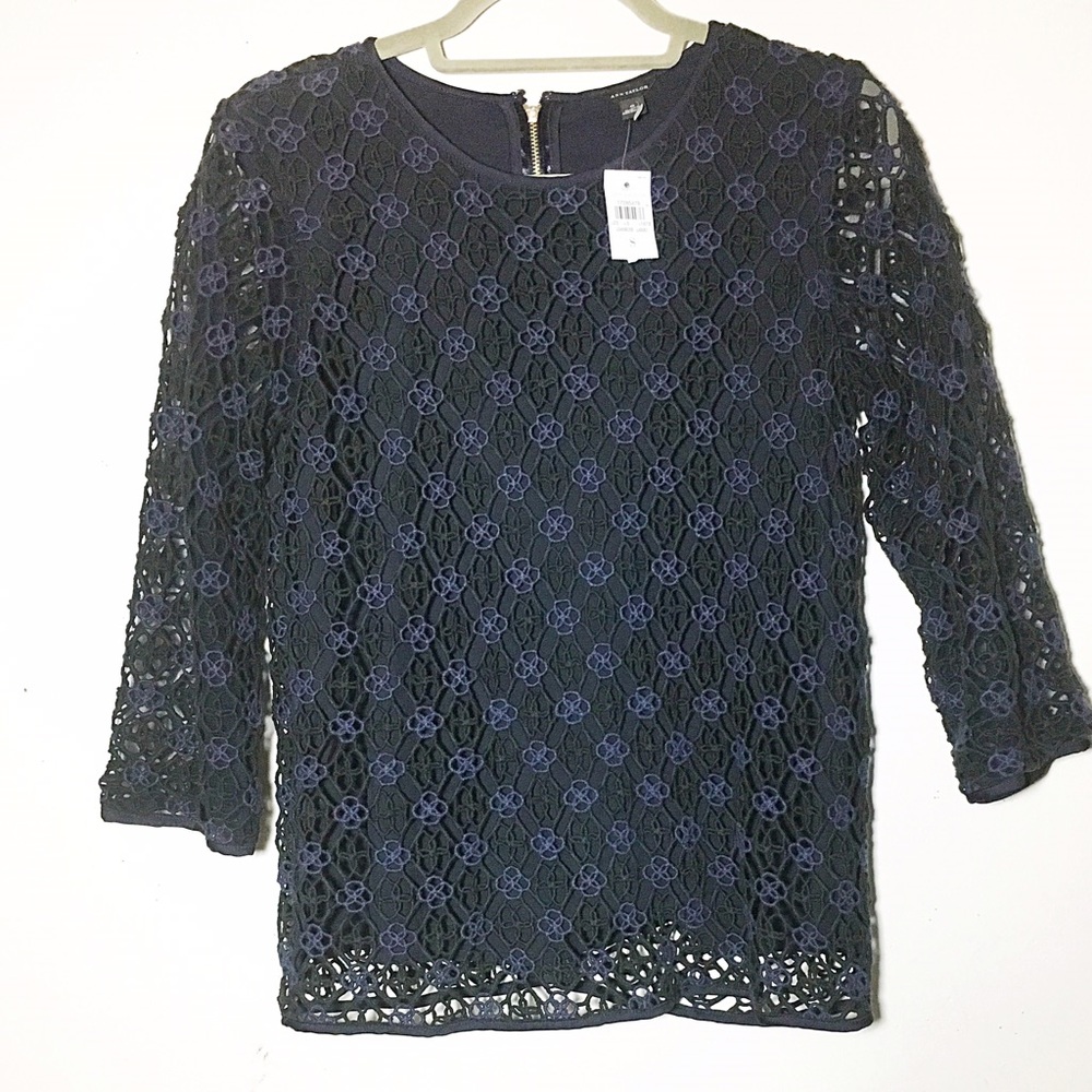 BNWT Ann Taylor lace crochet knit 3/4 sleeve top S