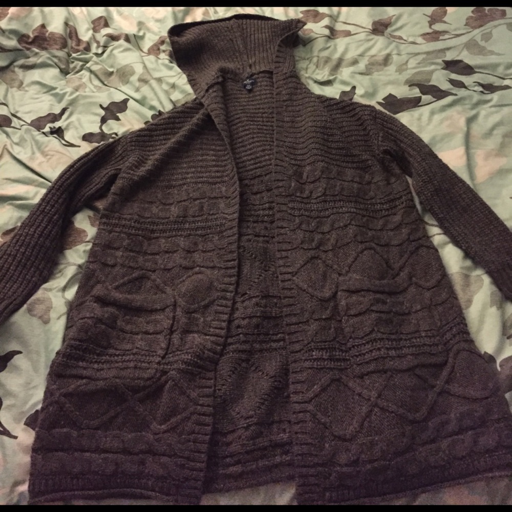 AE Olive green open cardigan