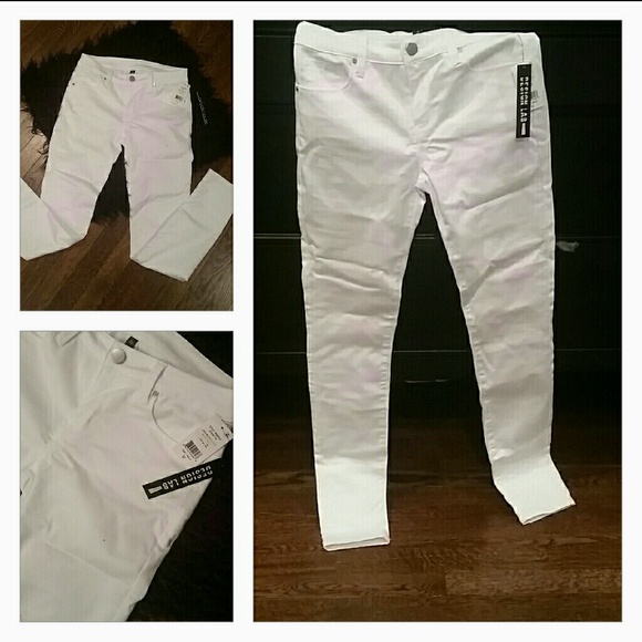 Lord & Taylor Denim - NWT skinny white stretch jeans/ pants