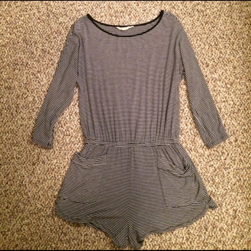 Grey & black striped romper 🖤🖤