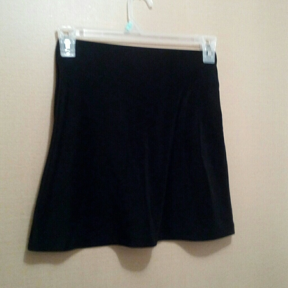 Black skirt