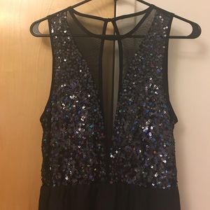 Forever 21 Brand New Sequins gown