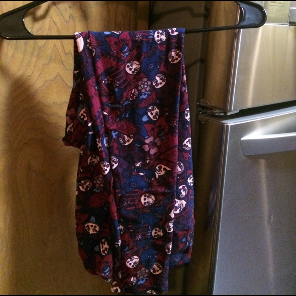 HTF LLR OS NESTING DOLLS