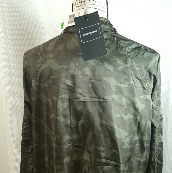 Member's Only Women's Jacket  - L - Picture 4 of 5