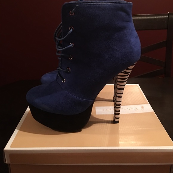 Blue Booties! - Picture 3 of 6