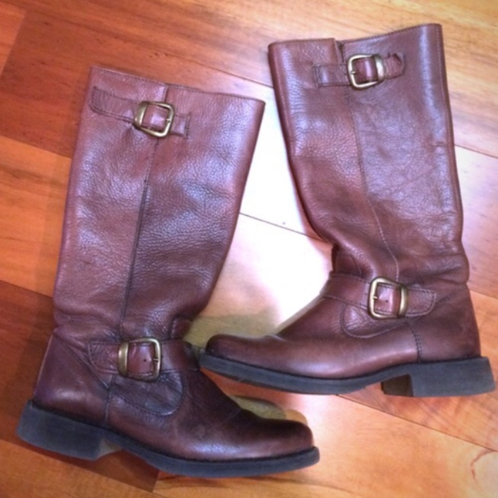 Steve Madden boots