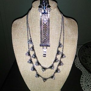 Chloe & Isabel Jewelry Set