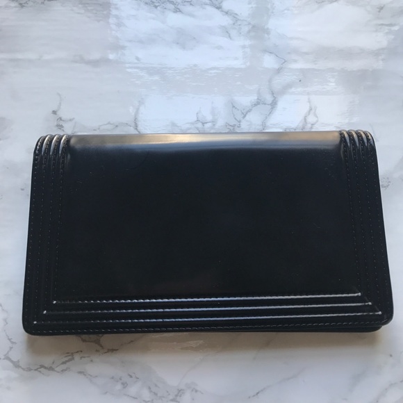 Authentic Chanel wallet with silver CC logo - Picture 3 of 8
