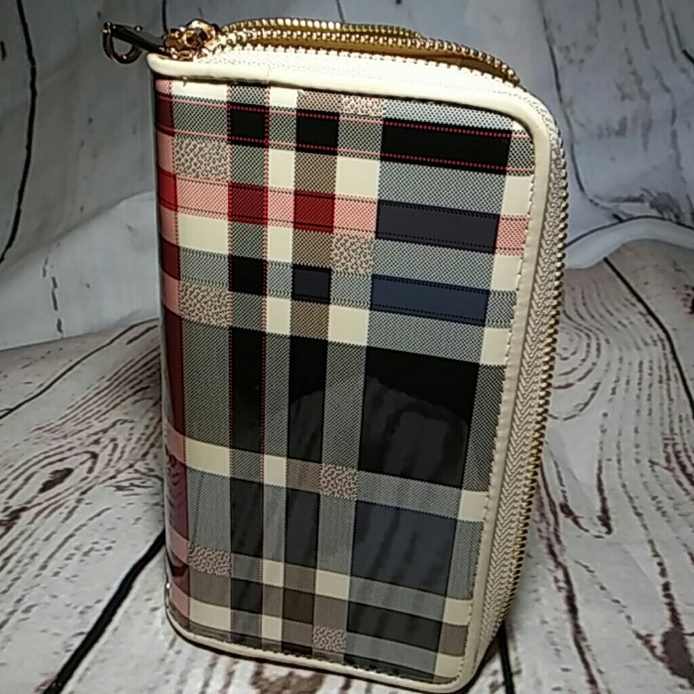 Designer Patent Wallet/Wristlet