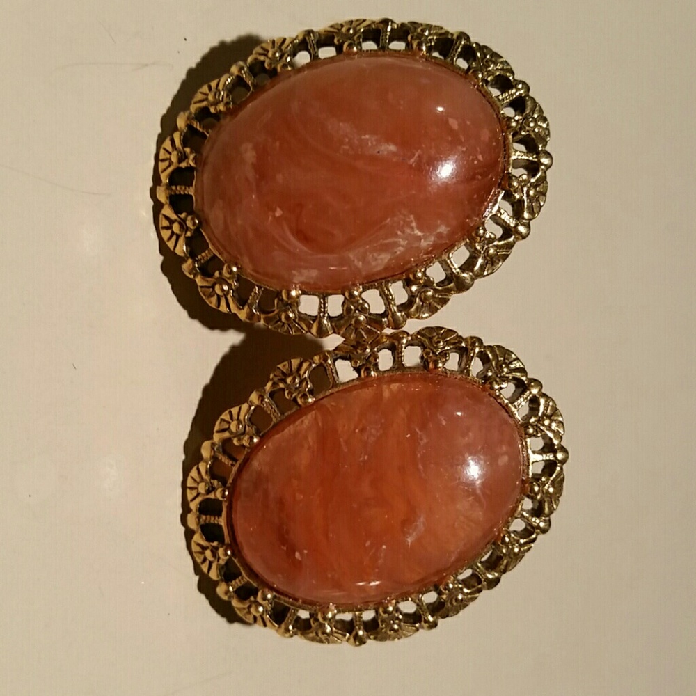 Pink iridescent with gold filigree clip on earring