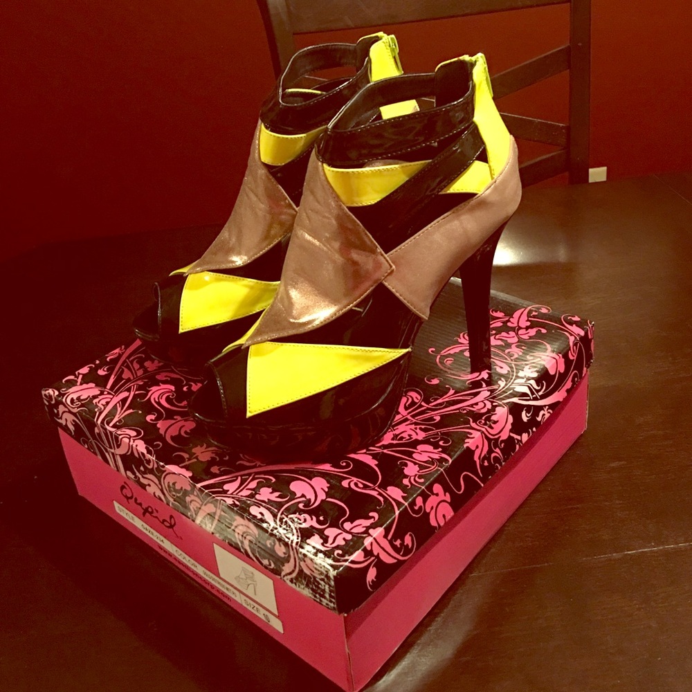 Metallic Heels!