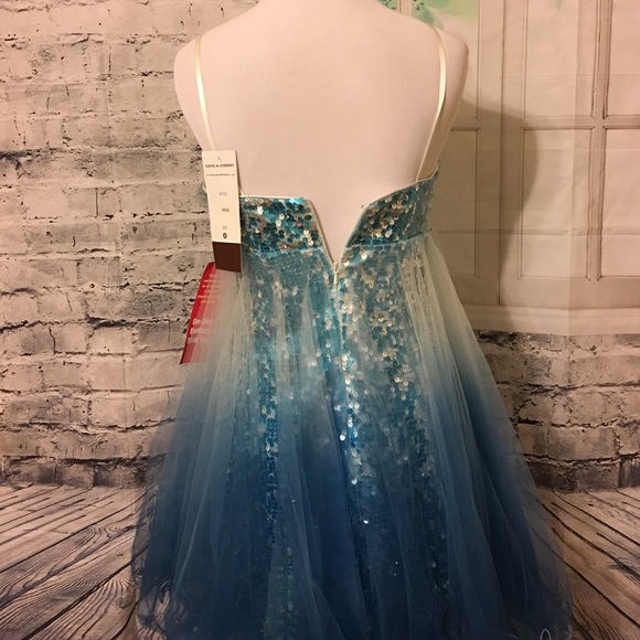 Blue homecoming / prom dress - Picture 3 of 4