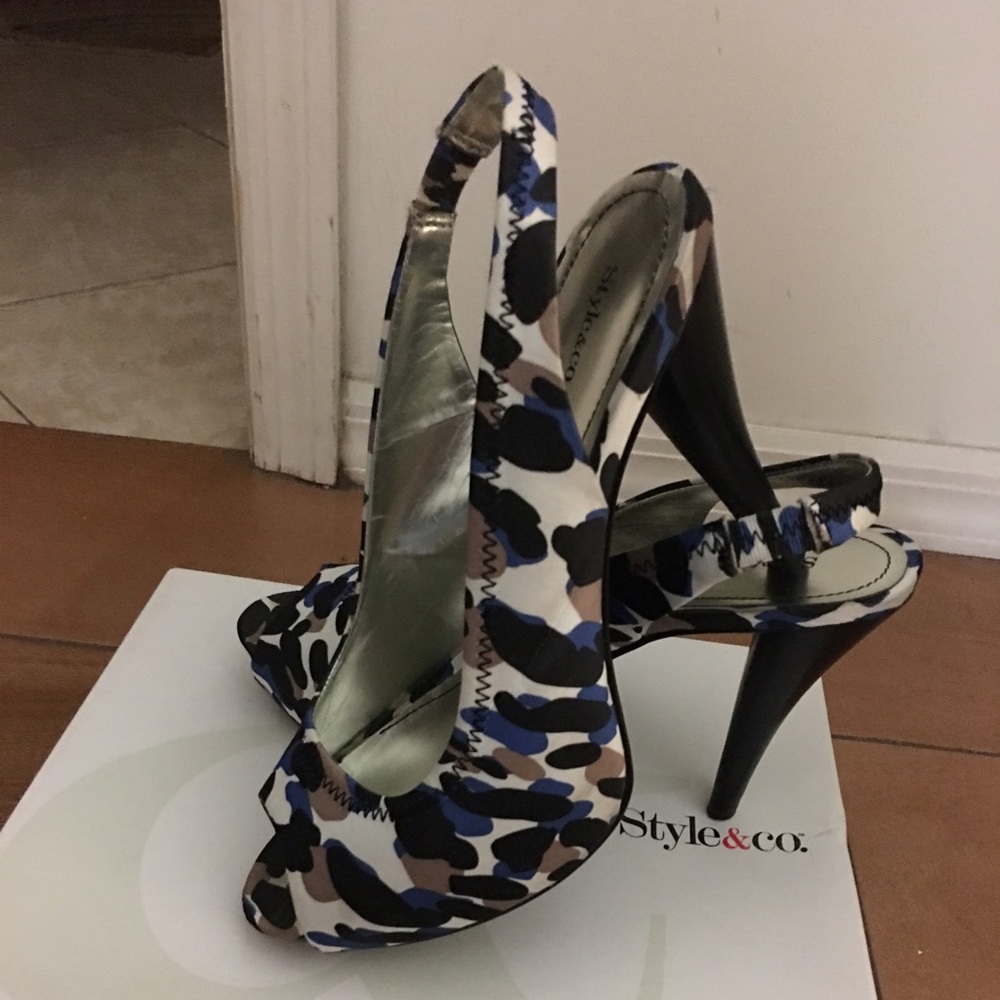Women's Jackee Slingback Sandals Blue Multi Size 8