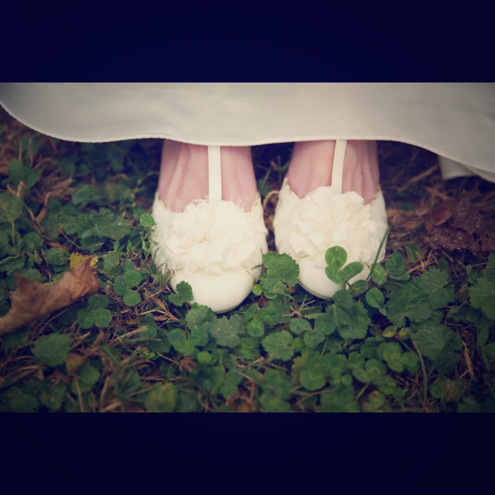 Poetic License Spitfire Pump,Cream Size 7.5