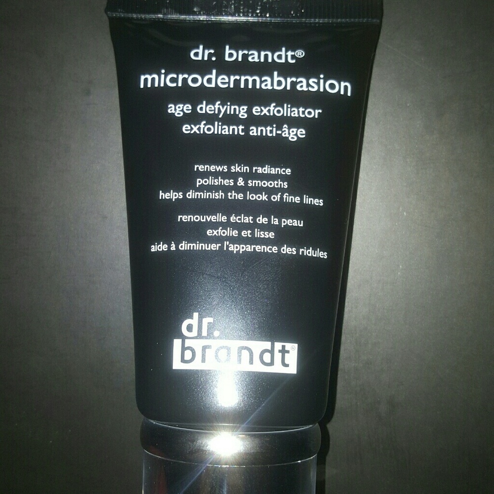 *MOVING SALE OPEN TO OFFERS*Dr Brandt Microdermabrasion