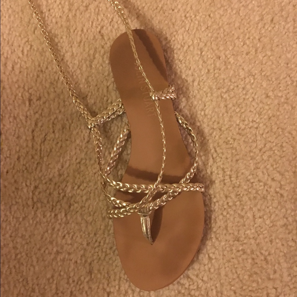 Sandals - Picture 2 of 4