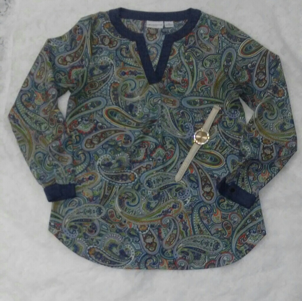 Liz Claiborne Paisly print shirt