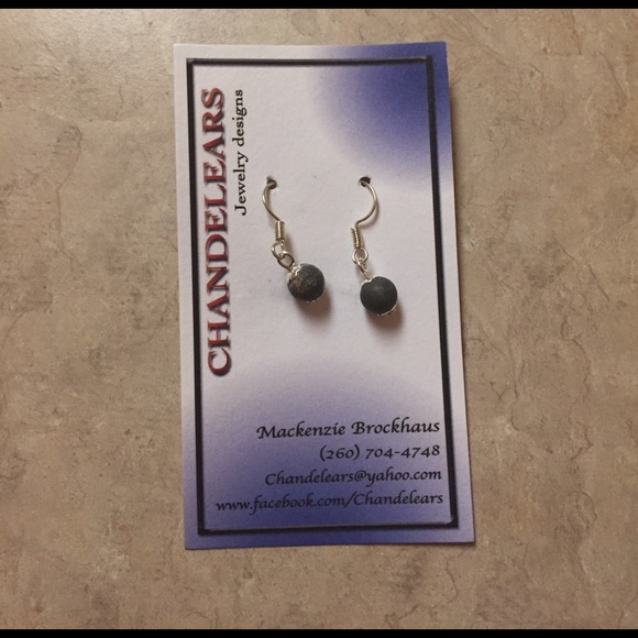 DANGLE EARRINGS - Picture 1 of 2