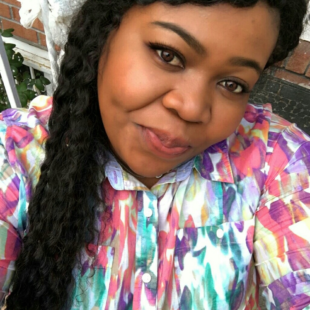 Meet your Posher, Carline