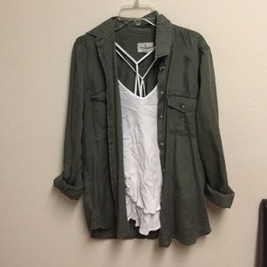 White flowy Krinkle tank top