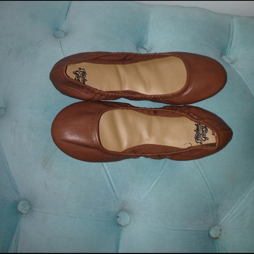Faded Glory Ballet Flats