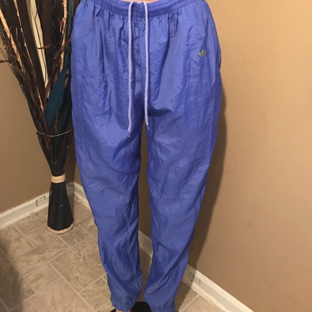 Adidas🔥 - Picture 1 of 4