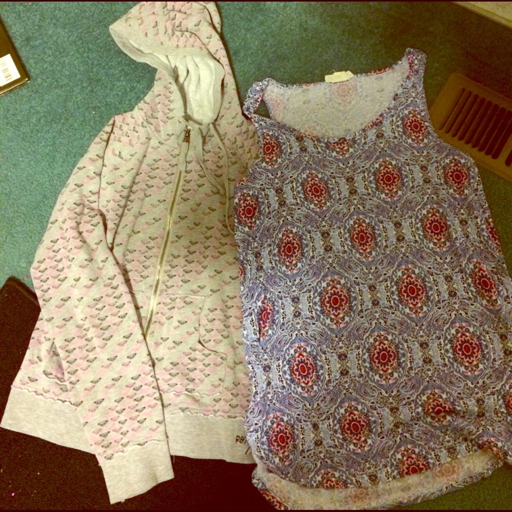 Roxy hoody and tank top