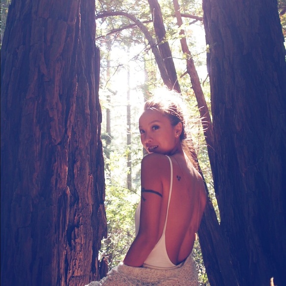 Hi! Welcome to my store ✌️️ - Picture 1 of 1