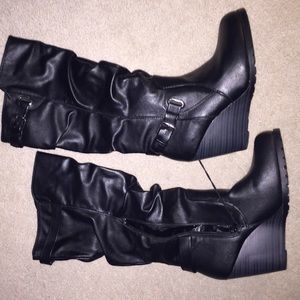 Ladies black wedge boots