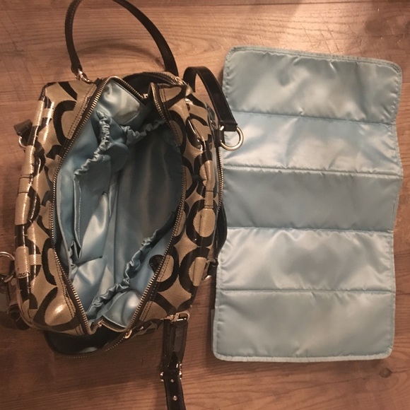 Authentic Coach Diaper bag - Picture 2 of 8