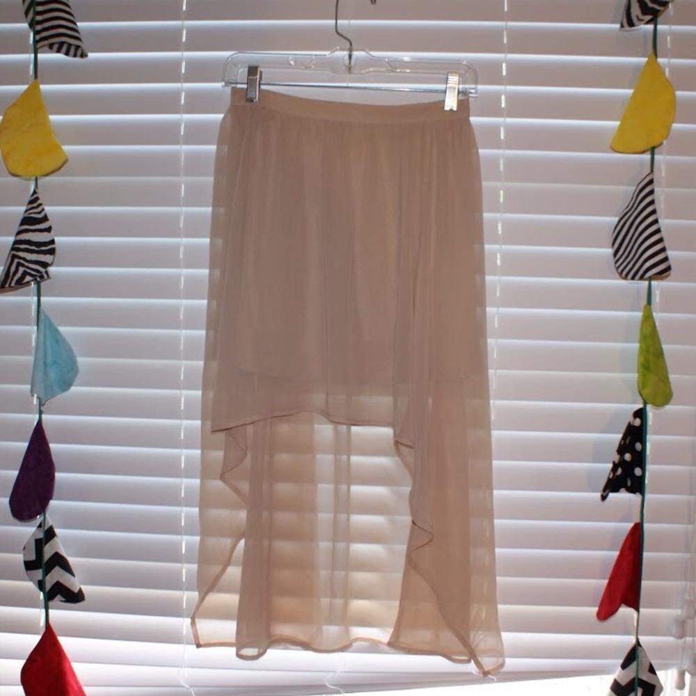 Cream flow-y high low skirt
