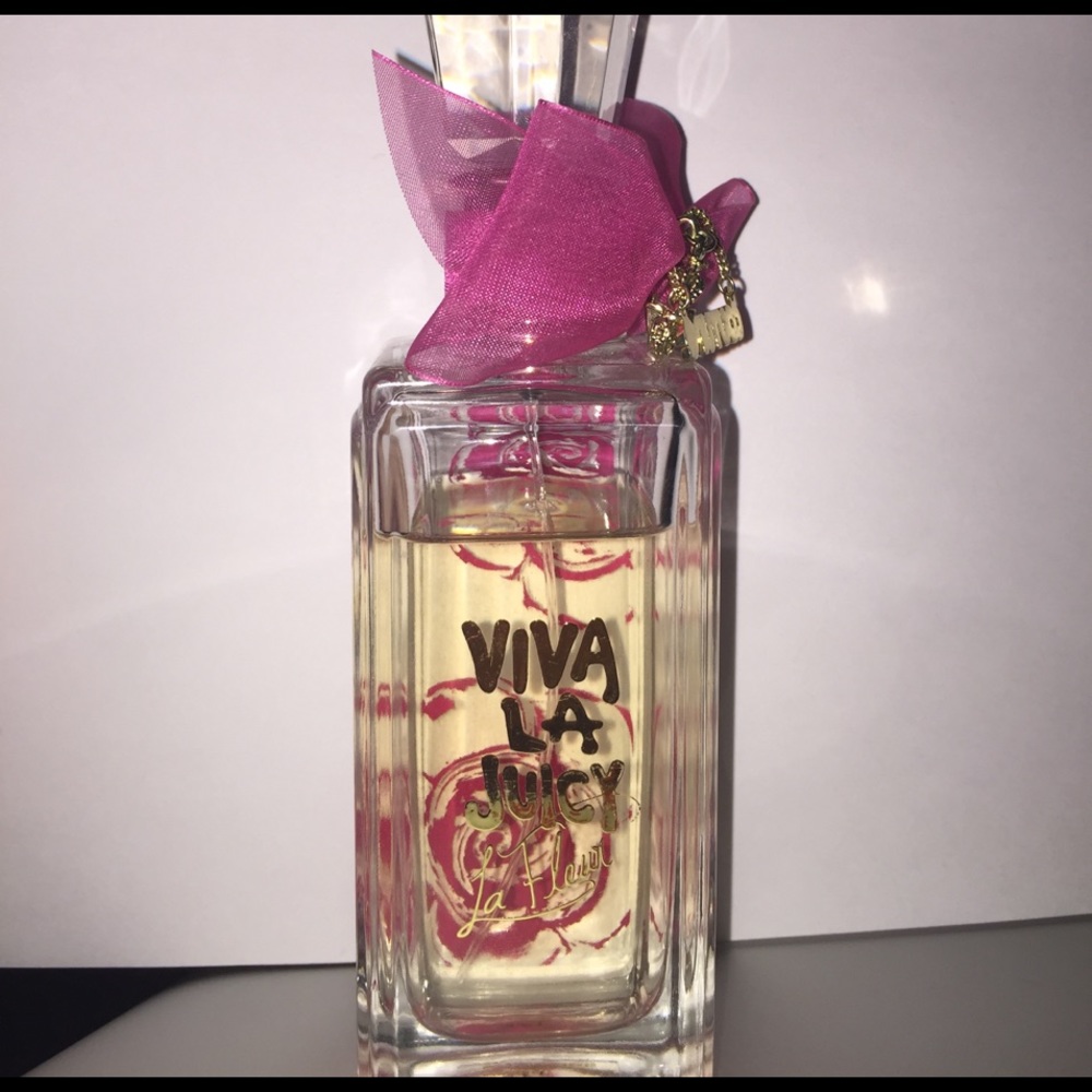 Viva La Juicy - La Fleur + Juicy Couture