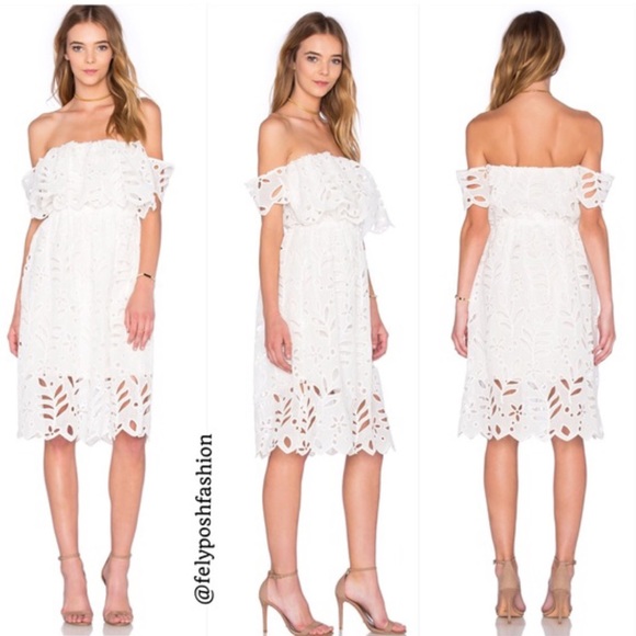 Off the Shoulder Elopement Dresses