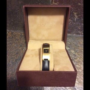 Elegant Coach Ladies Watch Black & Gold