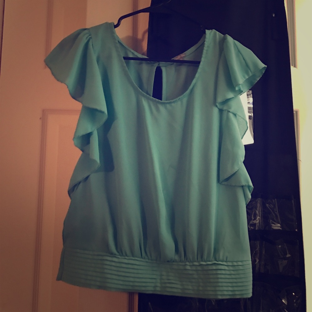 Blouse with an open back